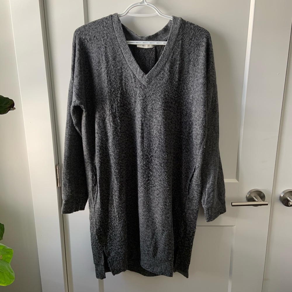 Soft sweater dress with pockets